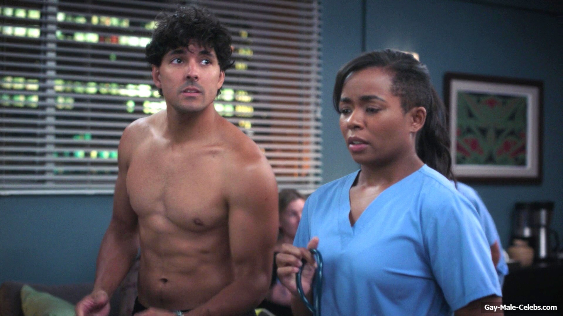 Niko Terho Shirtless And Sexy In Grey's Anatomy