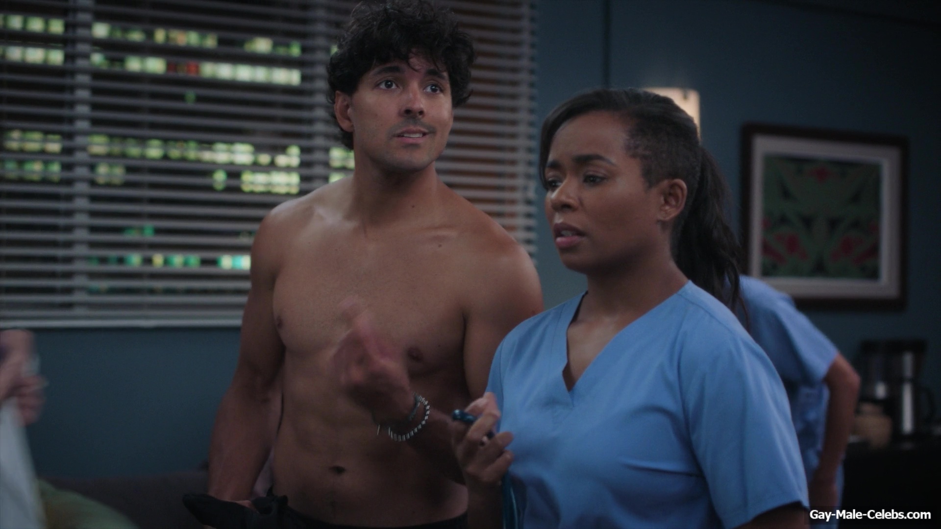 Niko Terho Shirtless And Sexy In Grey's Anatomy