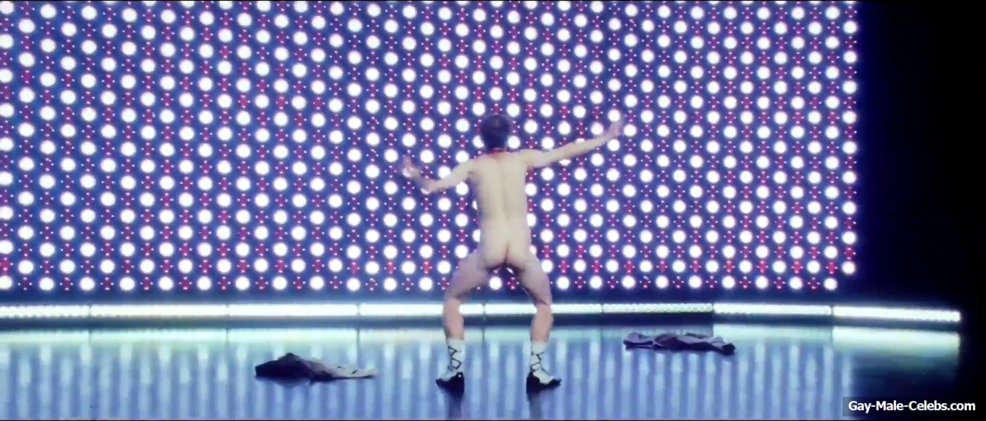 Oliver Westlake Frontal Nude in Every Time I See A Cock I Go Funny