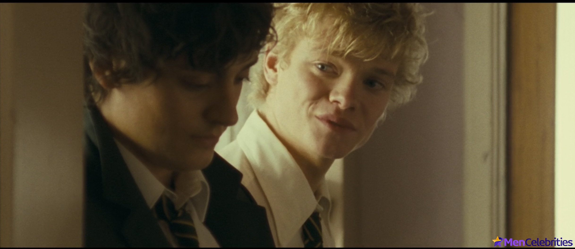 Tom Rhys Harries nude and sex scenes