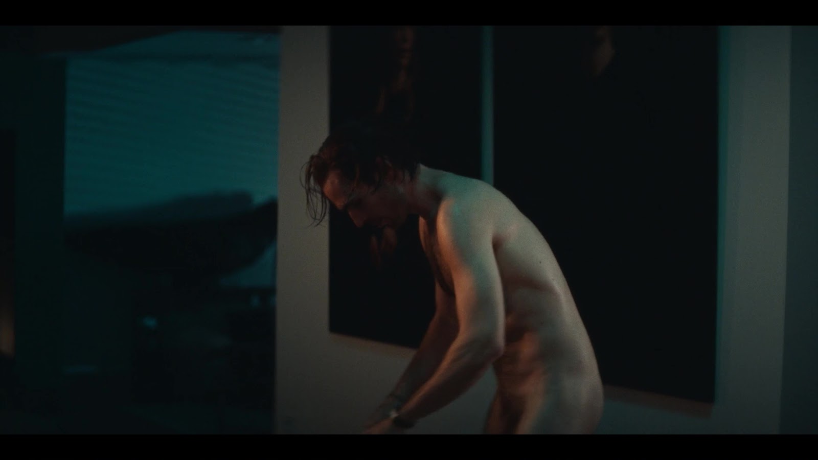 Yoann Gasiorowski Frontal Nude and Underwear Scenes in Paolo