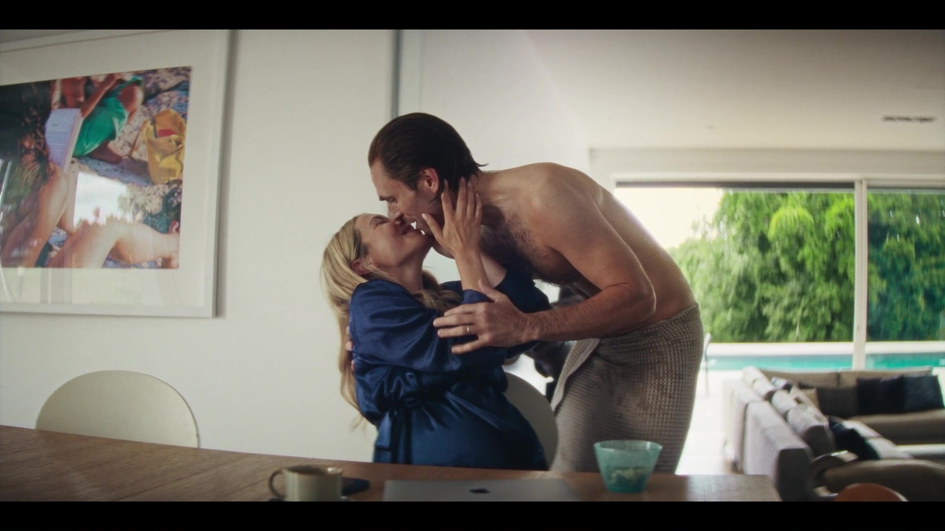 Yoann Gasiorowski Nude Ass Scenes in Paolo